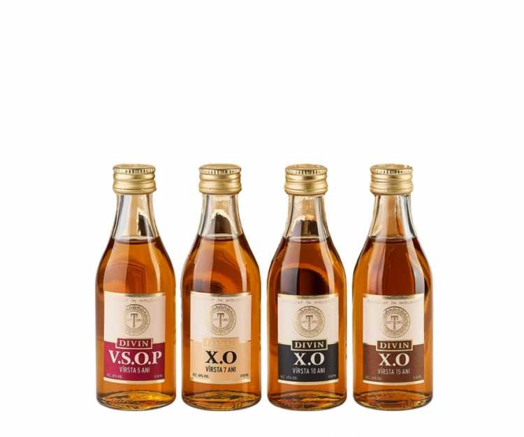 Набор коньяков «Tezaur» 5, 7, 10 и 15 лет, Gold Collection. 4 бут по 0,05 л.