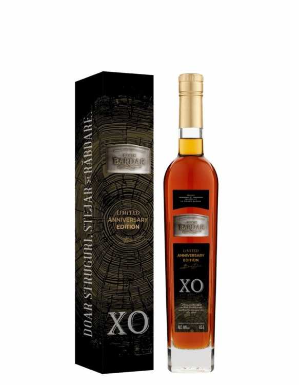 Коньяк «Bardar» XO 10 лет, Anniversary Edition. 0,5 в коробке.