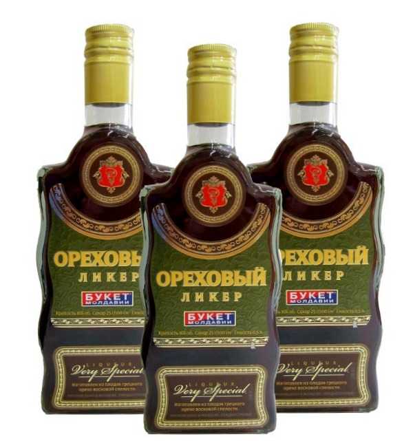 Ликер «Ореховый» Букет Молдавии. 0,5